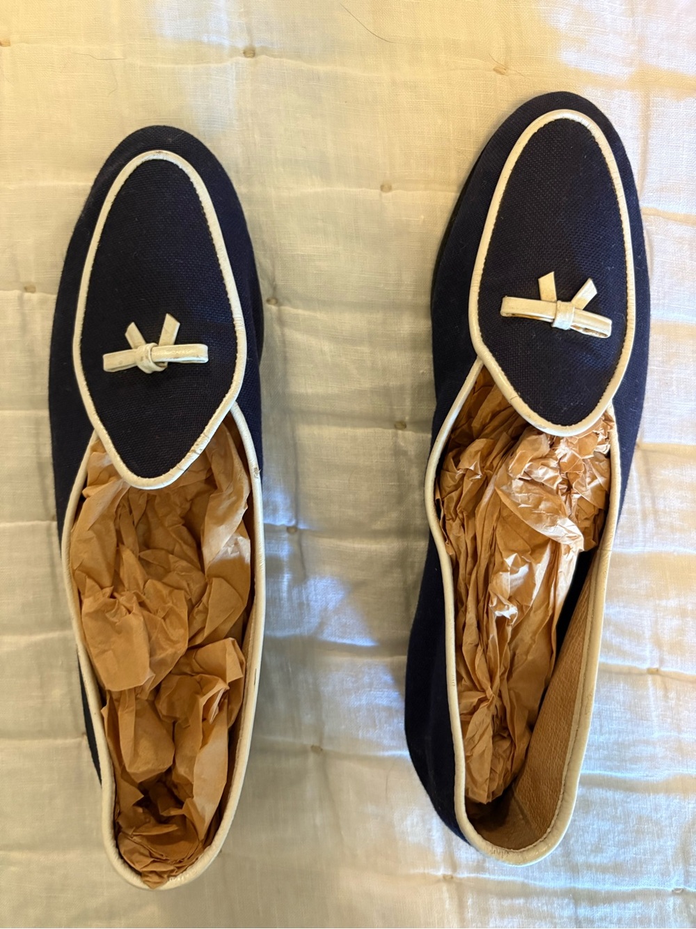 Women’s Travelette Belgian loafers navy with white trim - Picture 3 of 5